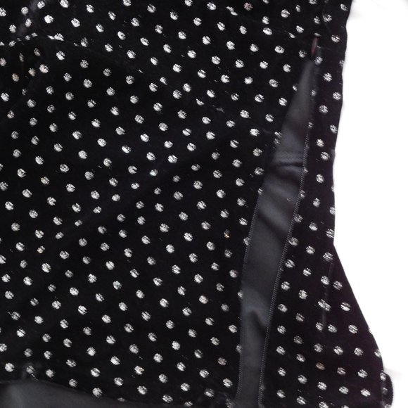 NWT - Express - Sexy Deep V-Neck Velvet Top with Sparkle, SZ: XS - Picture 6 of 10